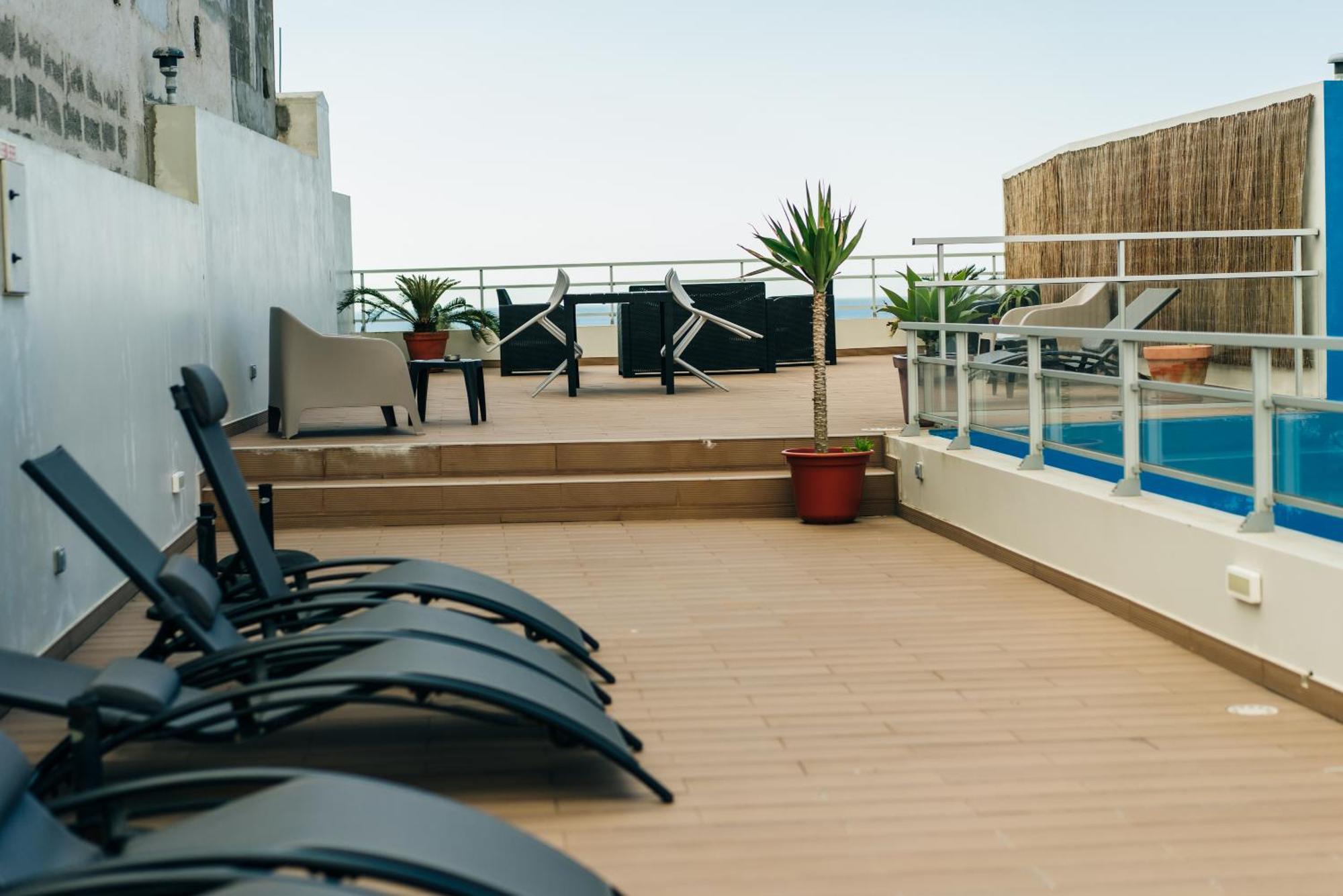 Hostel Azorazul - Pool & Suite Ponta Delgada Exterior foto